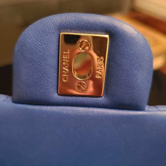 Chanel rectangular lambskin mini flap - Picture 5 of 8